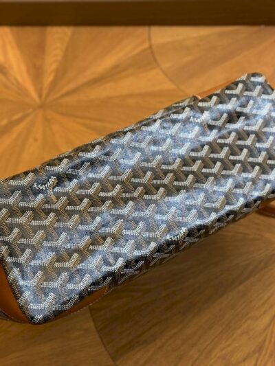 6bdd2970.