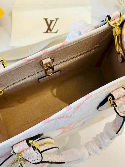 7a105dd9..