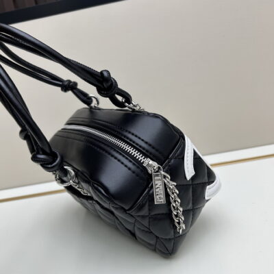 Chanel 611 23x12x9cm Jj2_1973853