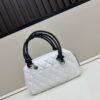 Chanel 611 23x12x9cm Jj33_1973877