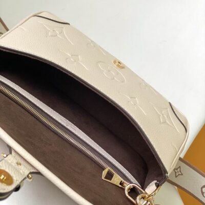 M46388 23x16x8.5cm Wp 7_1950682