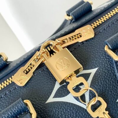 M46517 20.5x13.5x12cm Wp 6_1950135