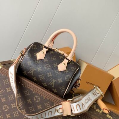 M46970 18x12.5x11cm Wp 2_1950742