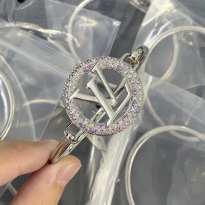 New Arrival Lv Bracelet J1891.
