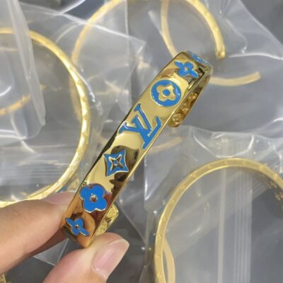 New Arrival Lv Bracelet J1896.
