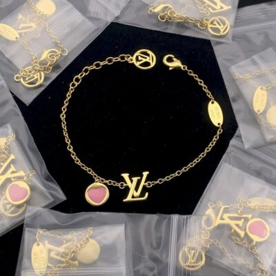 New Arrival Lv Bracelet J1900.