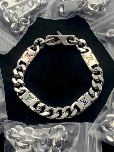 New Arrival Lv Bracelet J1902.