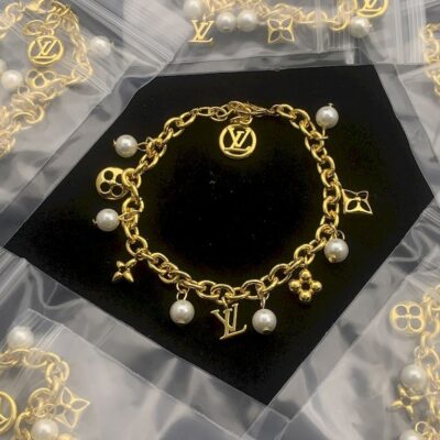 New Arrival Lv Bracelet J1908.