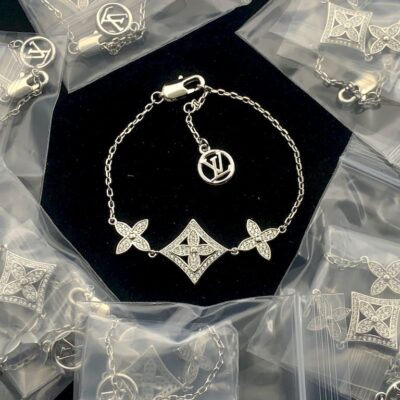 New Arrival Lv Bracelet J1916.