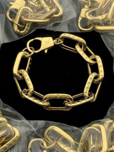 New Arrival Lv Bracelet J1924.