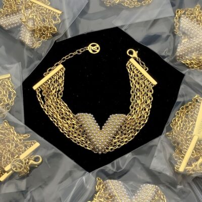 New Arrival Lv Bracelet J1926.