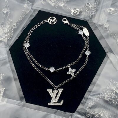 New Arrival Lv Bracelet J1927.