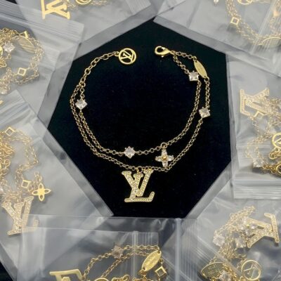 New Arrival Lv Bracelet J1928.
