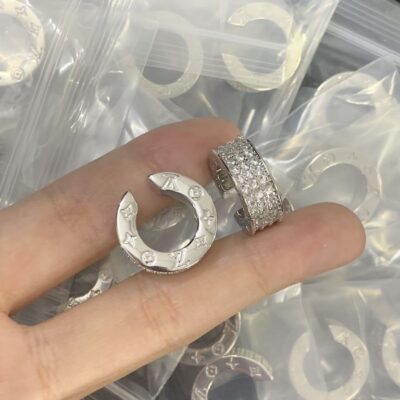 New Arrival Lv Earring J1823.