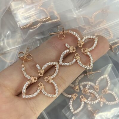 New Arrival Lv Earring J1826.