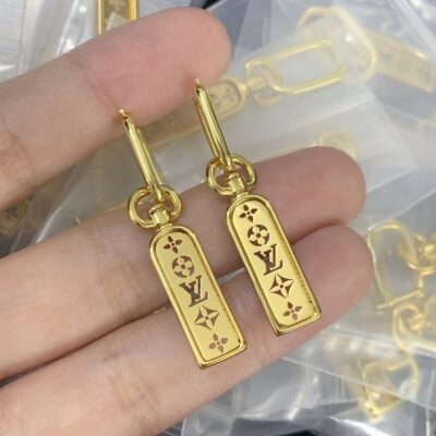 New Arrival Lv Earring J1858.