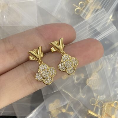 New Arrival Lv Earring J976.