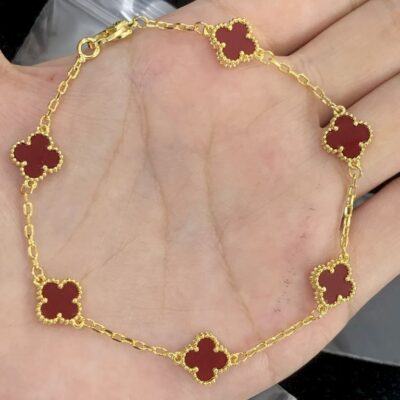 New Arrival Van Cleef & Arpels Bracelet J850..