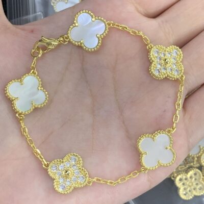 New Arrival Van Cleef & Arpels Bracelet J856..