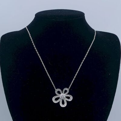 New Arrival Van Cleef & Arpels Necklace J879.