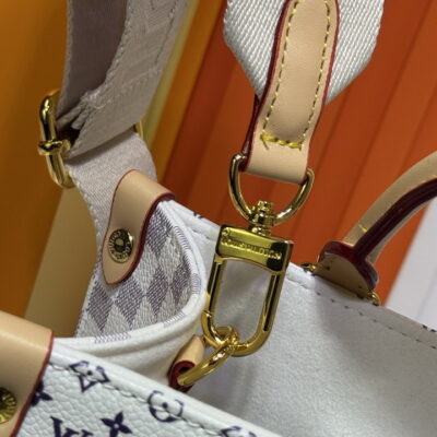 On M46373 25x19x11 5cm Ss5_1970306