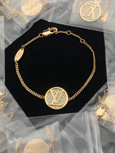 New Arrival Lv Bracelet J1063