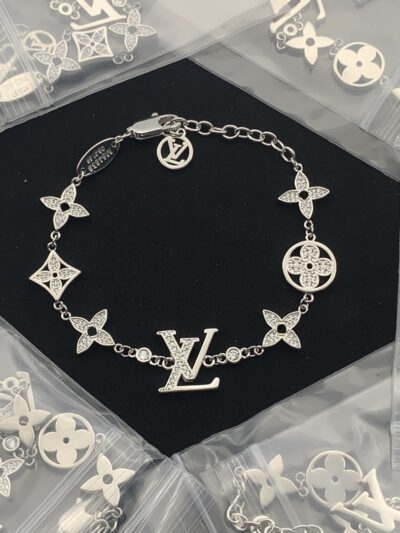 New Arrival Lv Bracelet J1071