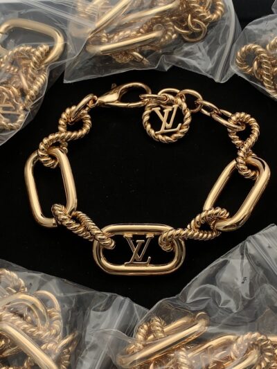 New Arrival Lv Bracelet J1102