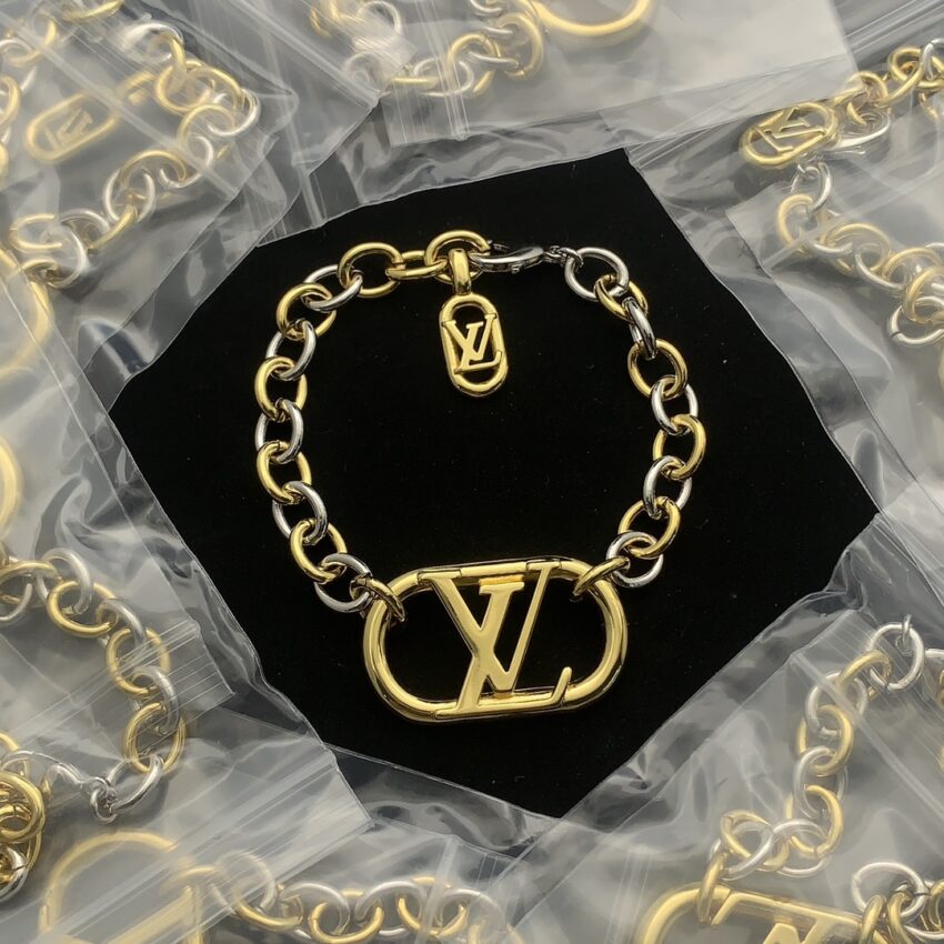 New Arrival Lv Bracelet J1104