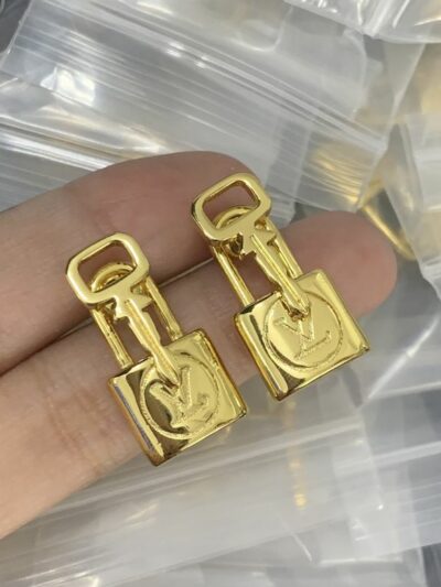 New Arrival Lv Earring J1827.