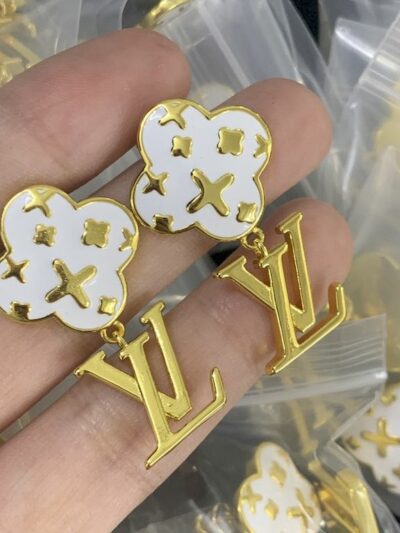 New Arrival Lv Earring J1845.