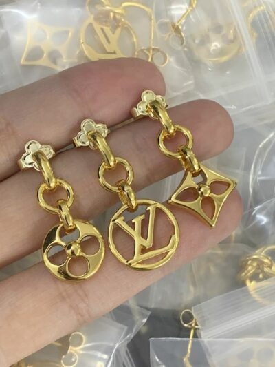 New Arrival Lv Earring J982.