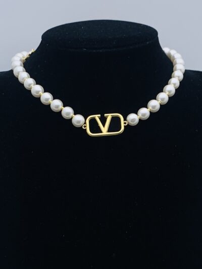 New Arrival Valentino Necklace J2291