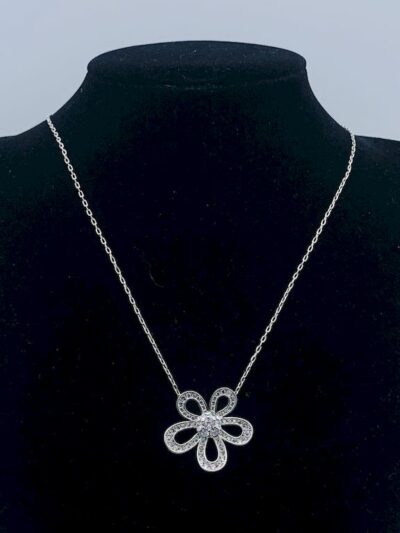 New Arrival Van Cleef & Arpels Necklace J879.